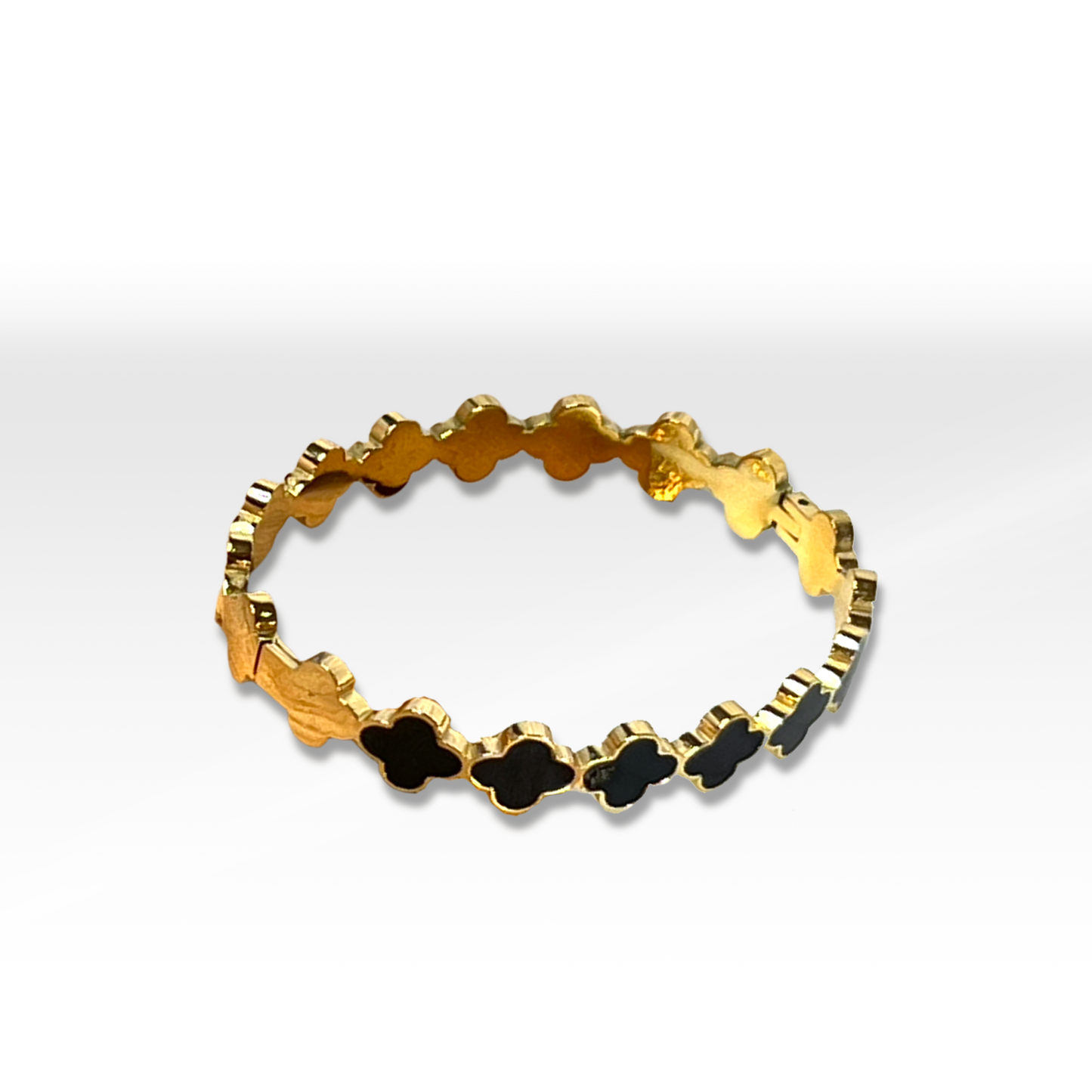 Clover | Gold Bangle
