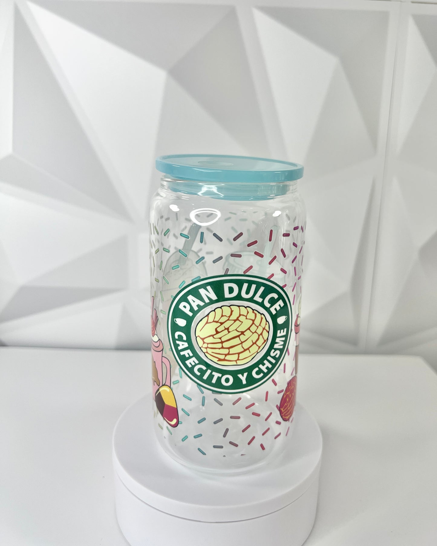 Pan Dulce Cafecito Y Chisme | 16oz Libby Glass Tumbler