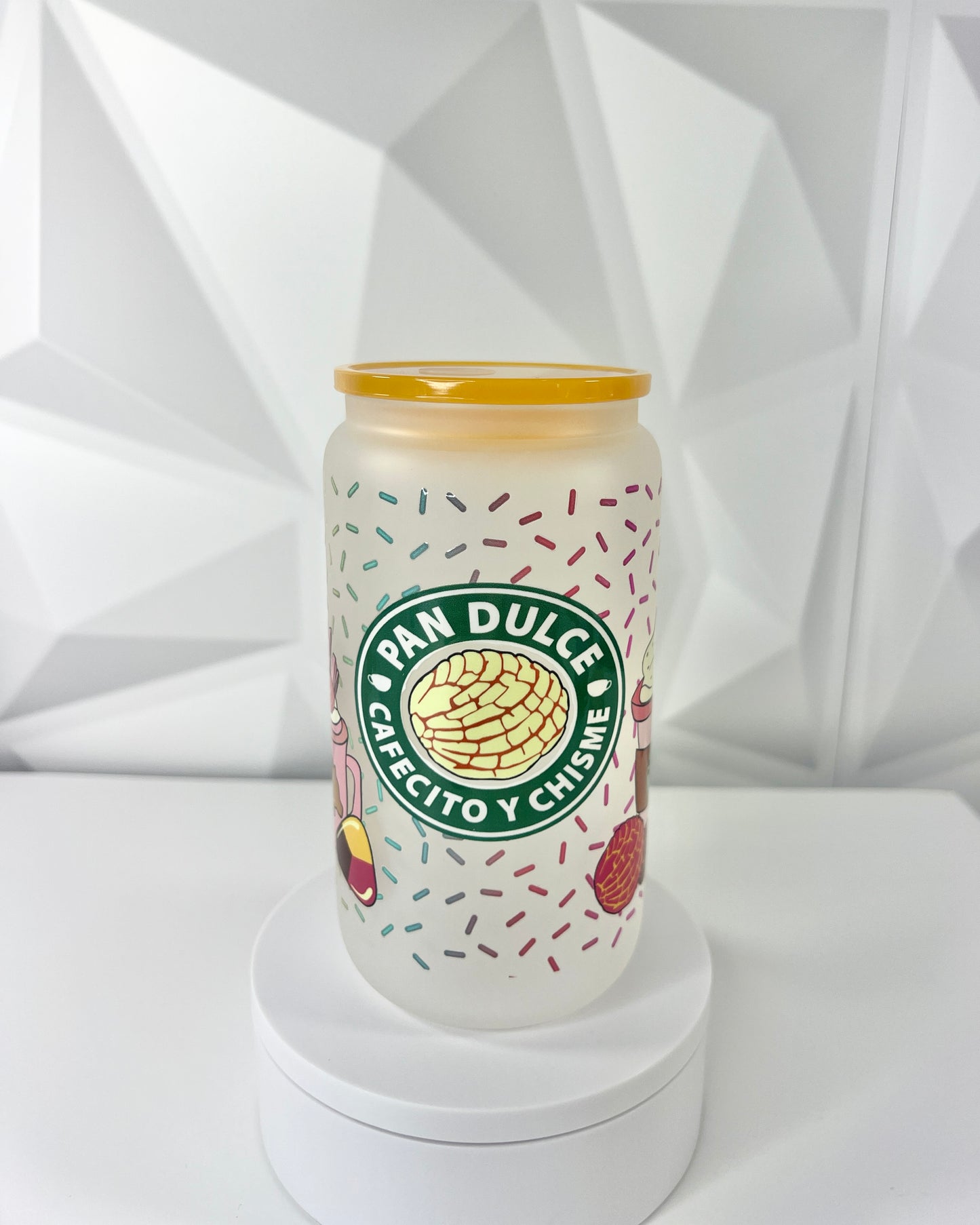 Pan Dulce Cafecito Y Chisme | 16oz Libby Glass Tumbler