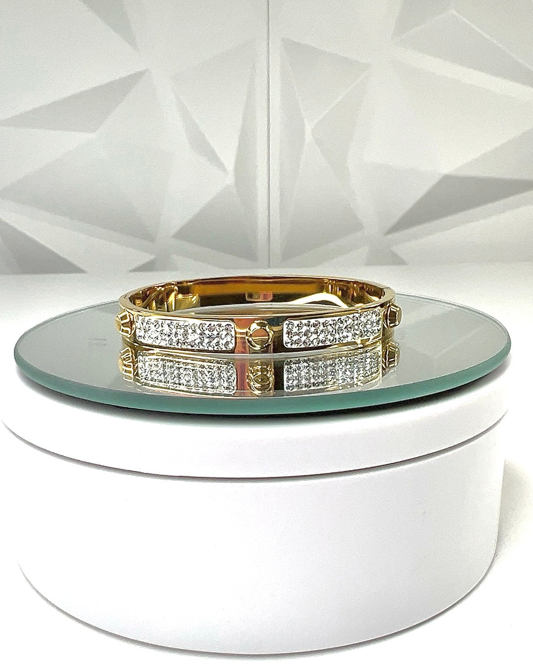 Sparkling  | Gold Bangle